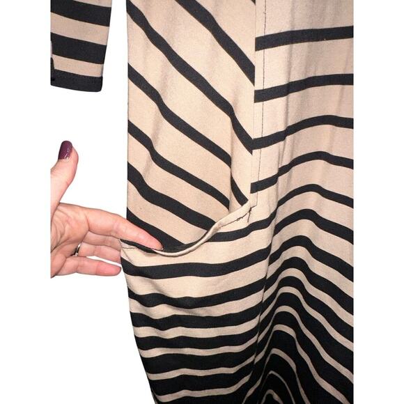 J. McLaughlin Women’s Dress Black Tan Stripe 3/4 sleeves M Stretch work office - Picture 2 of 6